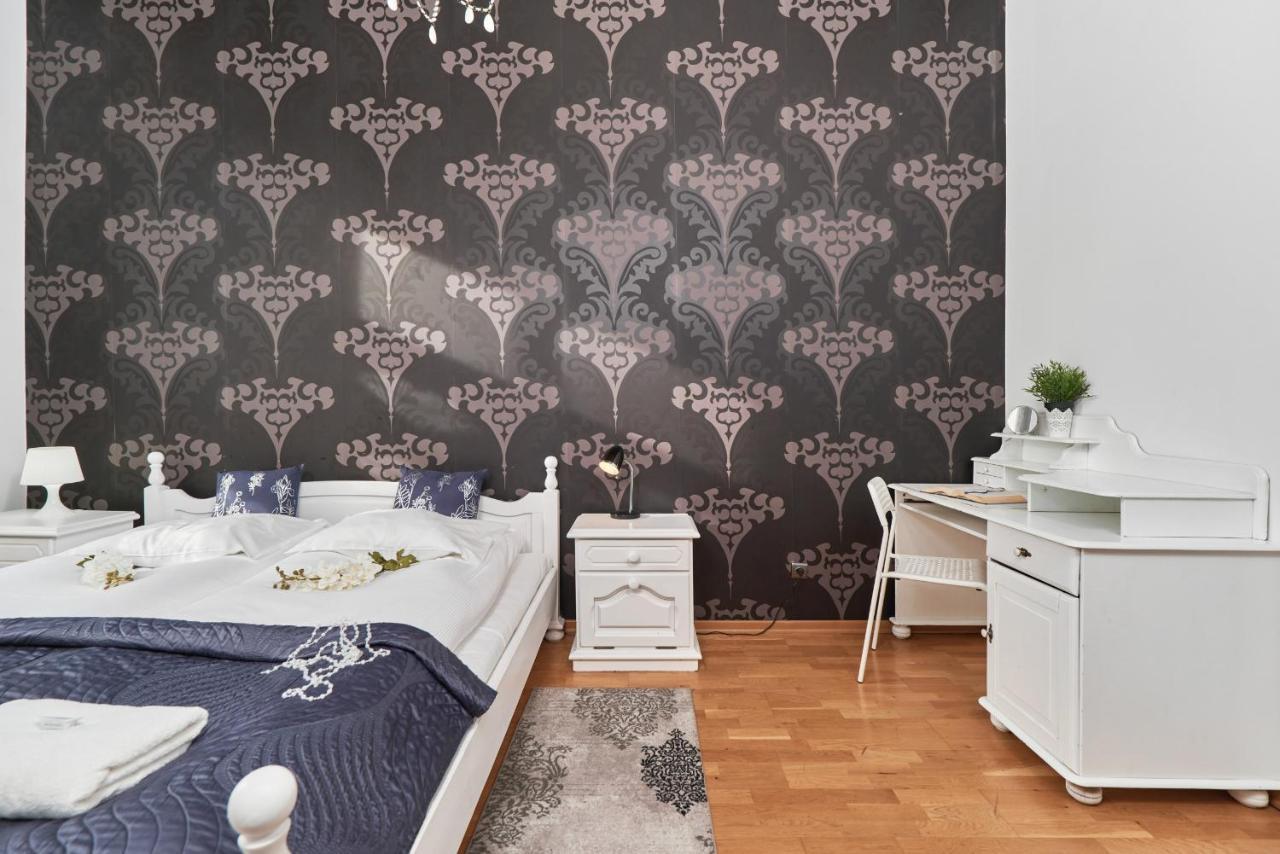 Rynek Apartment The Heart Of The City By Noclegi Renters Breslau Exterior foto